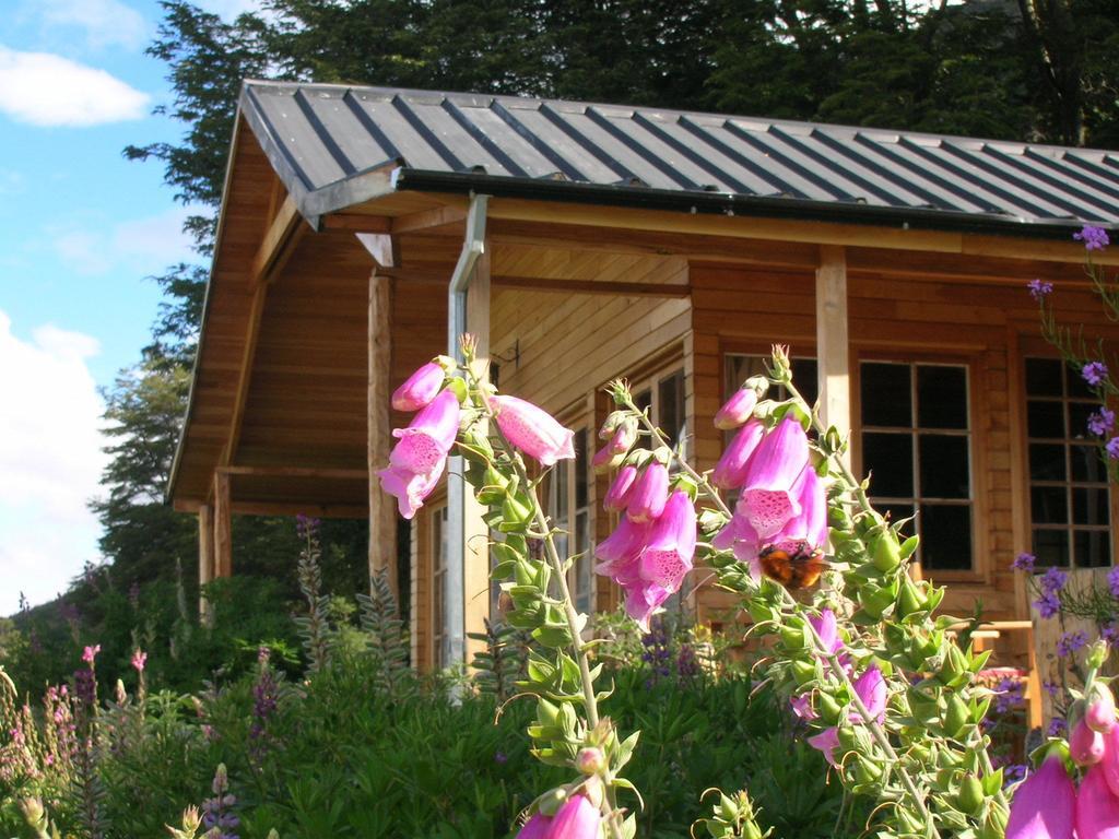 Mallin Colorado Ecolodge Aldana Exterior photo