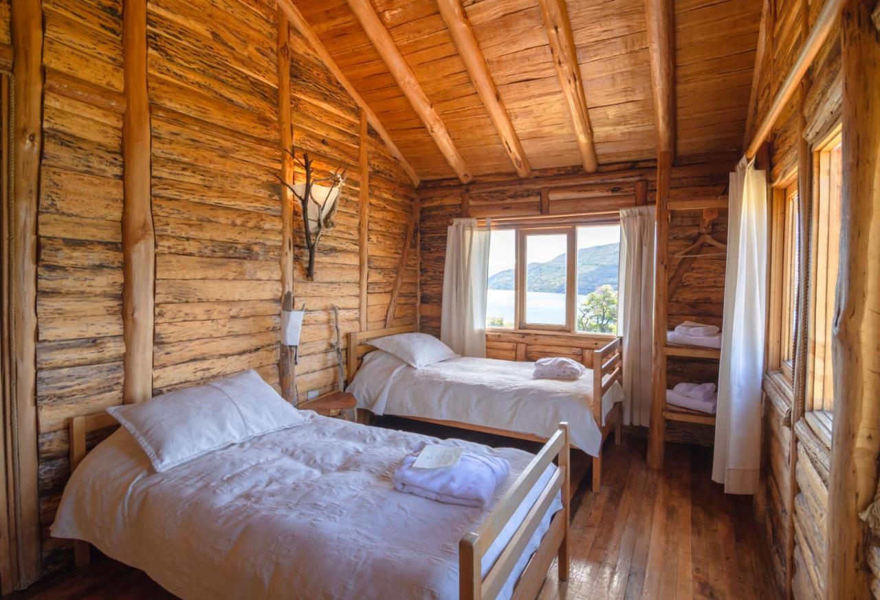 Mallin Colorado Ecolodge Aldana Exterior photo